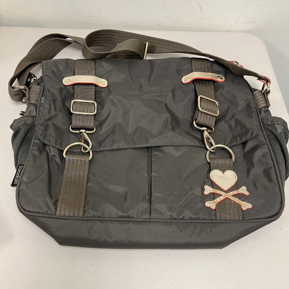 Tokidoki olive khaki computer messenger bag gold leather heart keychain skull - Picture 3 of 16